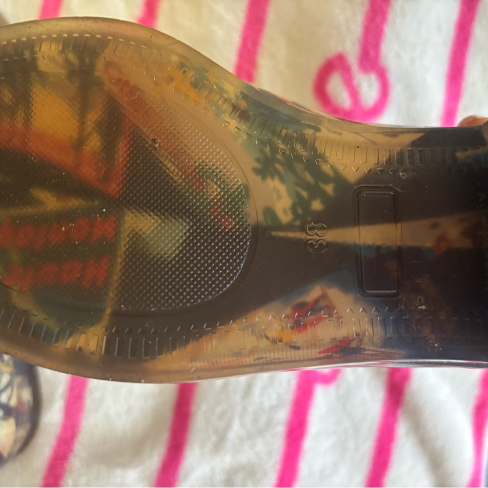 Love Moschino Graphic Rain Boots - Picture 3 of 9